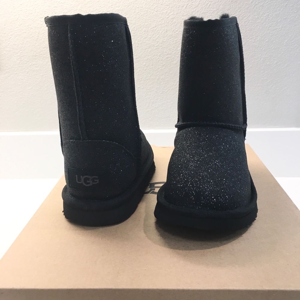 NEW! UGG Black Glitter Boots💕 - Picture 5 of 8